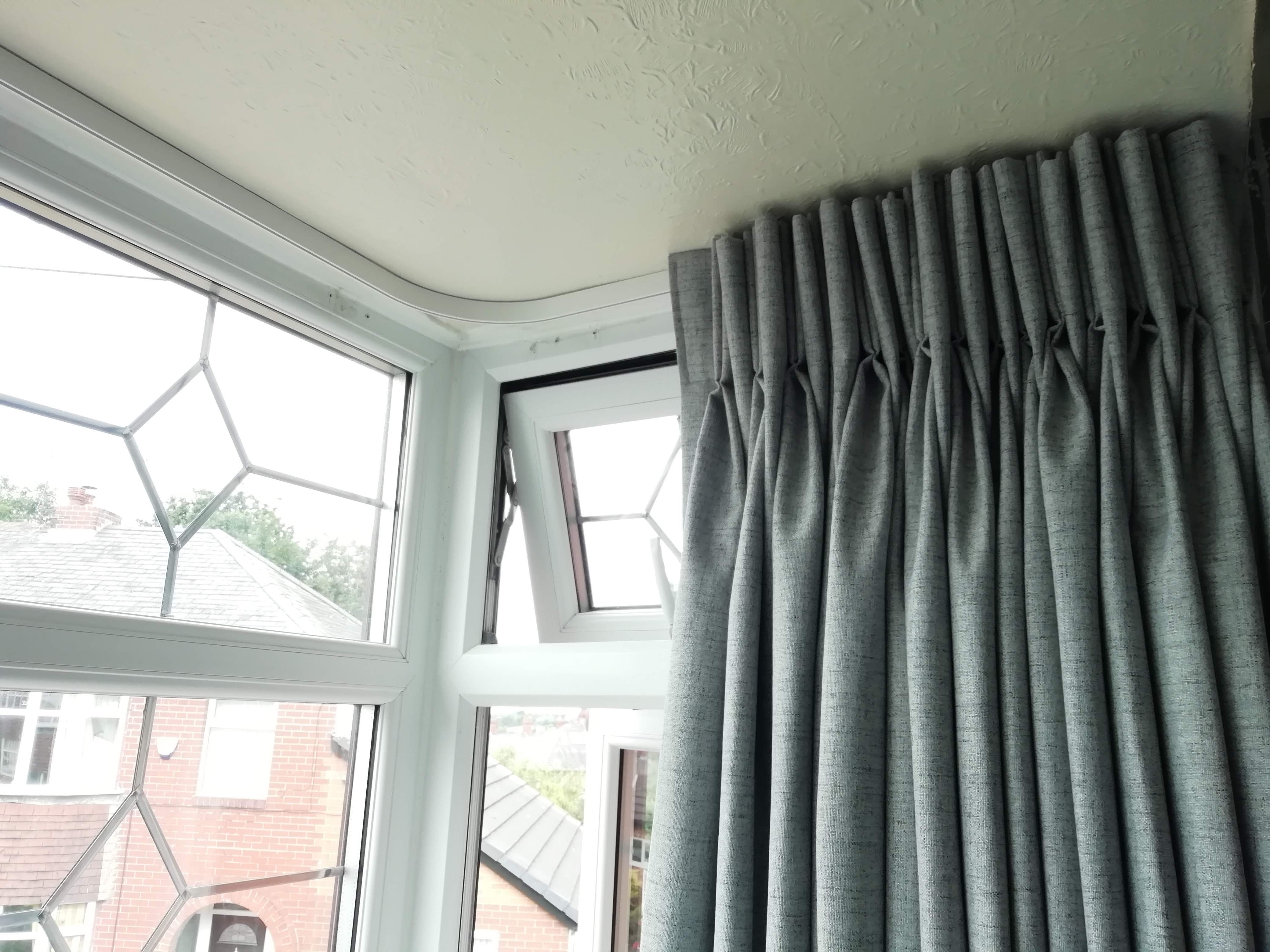 bay window curtains