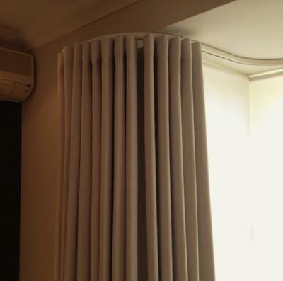 Example of curved or rounded return