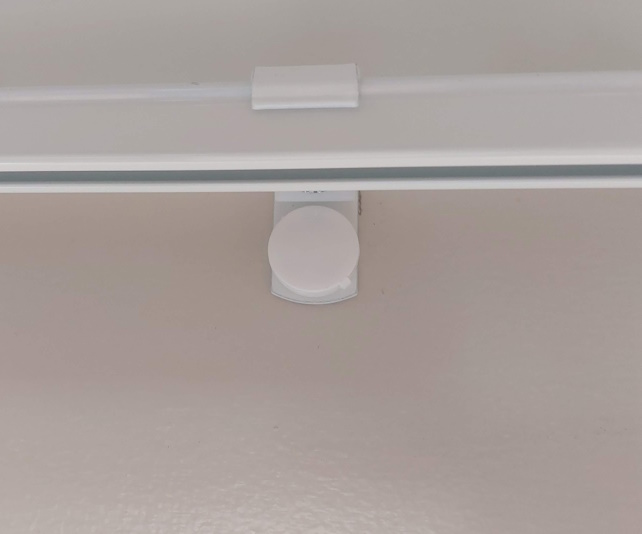 screw cover closed screw cover closed