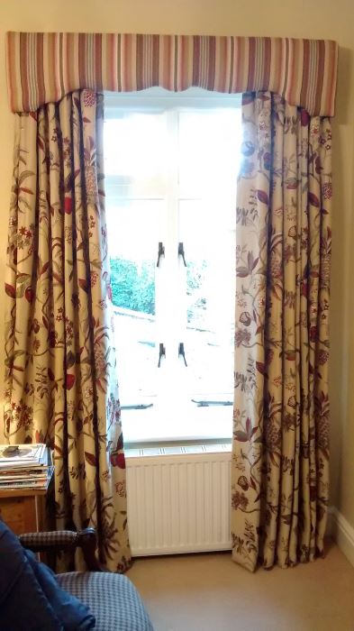Shaped Window Pelmets