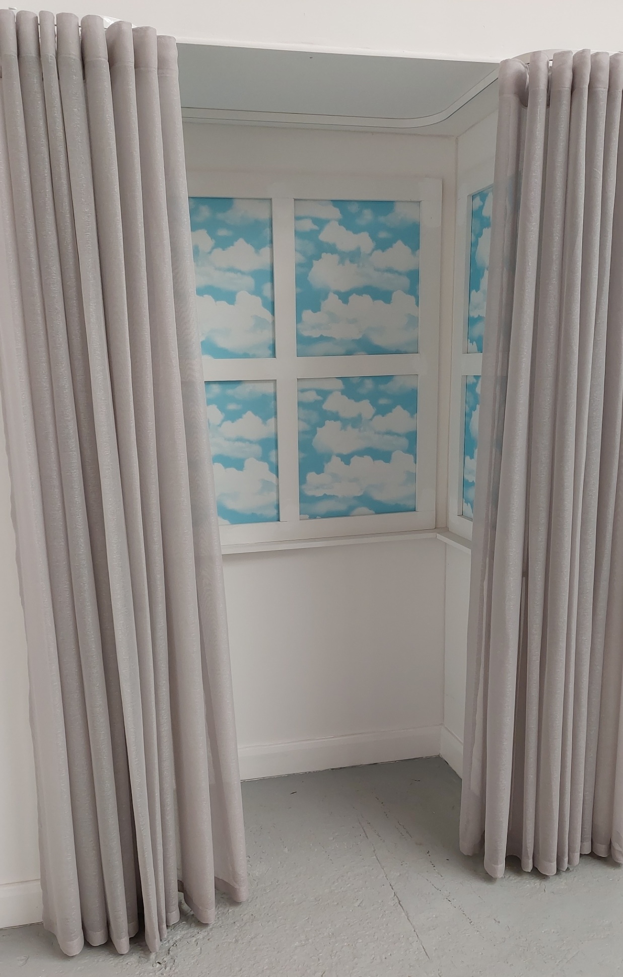 corded wave curtain bay window track